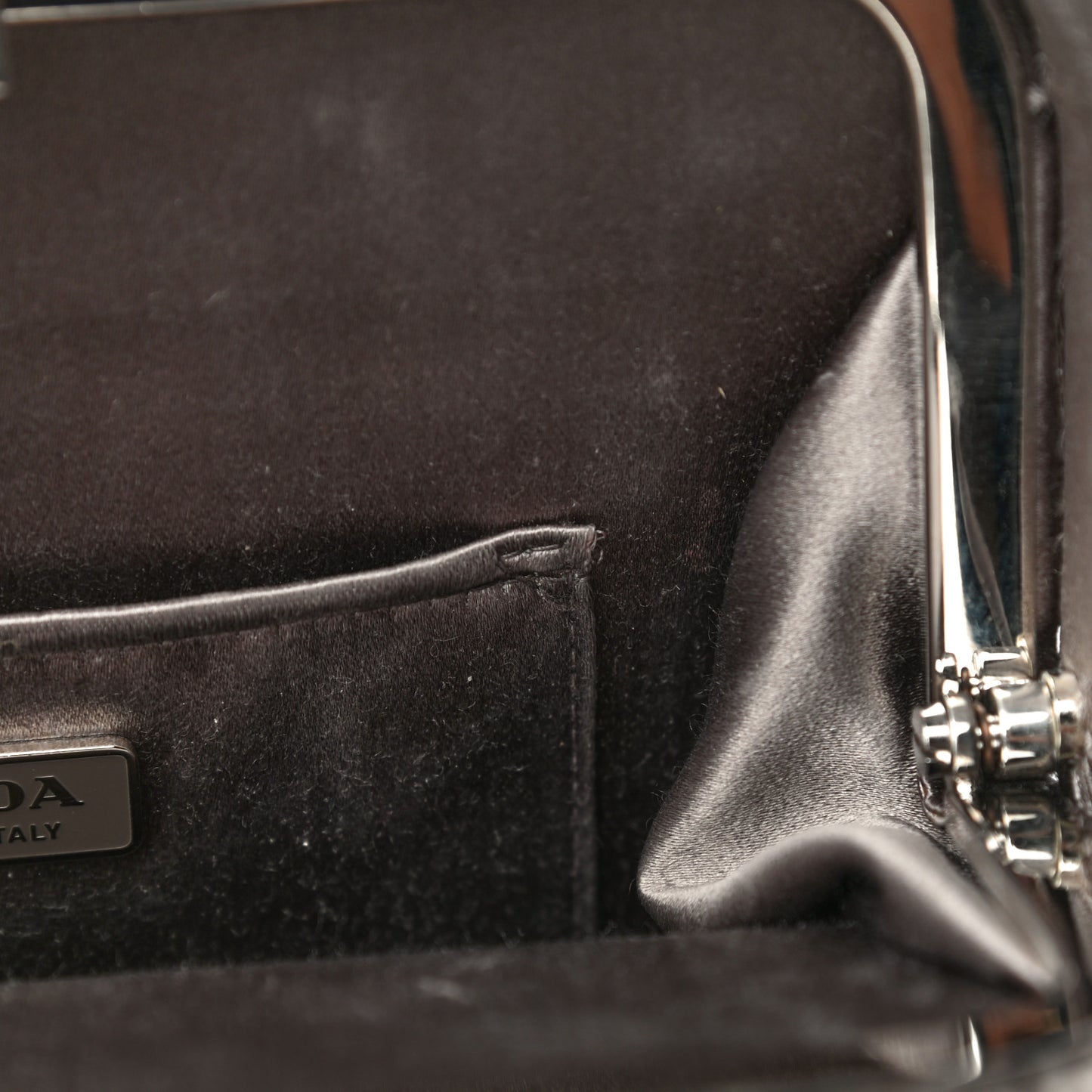 Satin Embellished Framed Bag Fumo