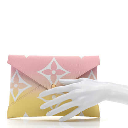 Louis Vuitton Monogram Giant By The Pool Kirigami Pochette Set 3 of 7