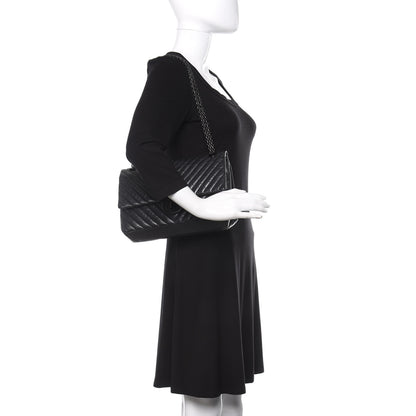 Chanel Aged Calfskin Chevron Quilted 2.55 Reissue 226 So Black 2 of 15