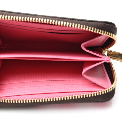 Louis Vuitton Monogram 2019 Christmas Animation Zippy Coin Purse 4 of 6
