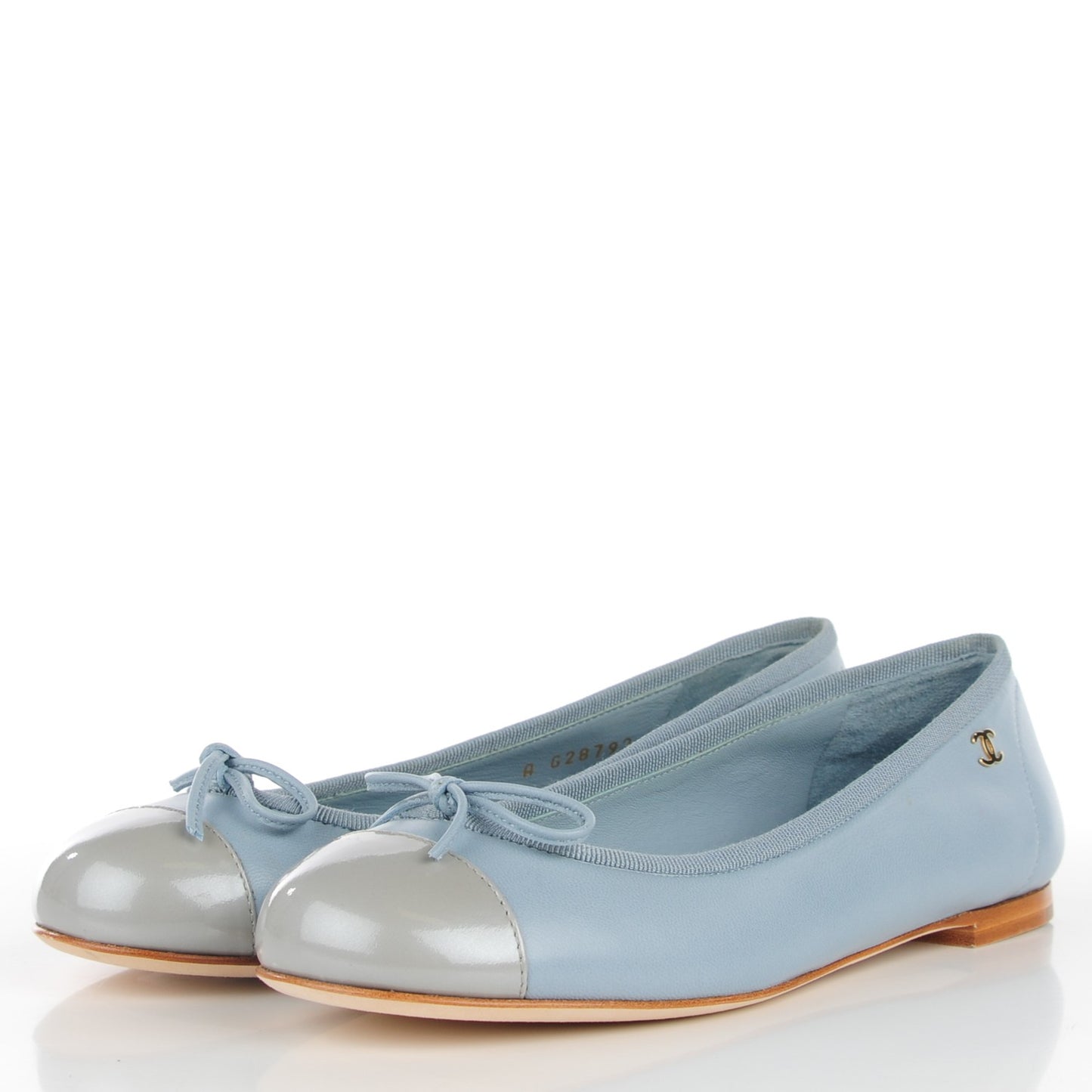 Lambskin Patent CC Cap Toe Ballerina Flats 35 Blue