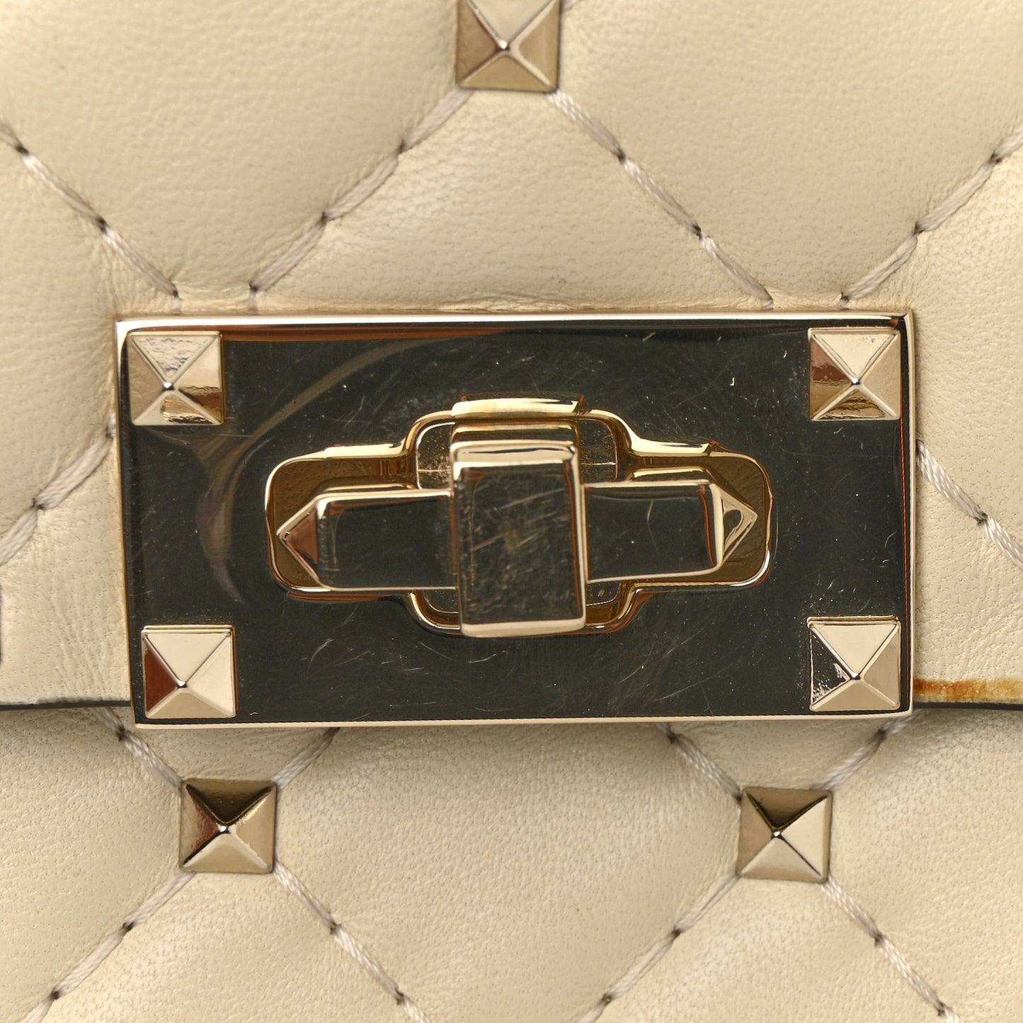 Nappa Rockstud Spike Wallet on Chain Light Ivory