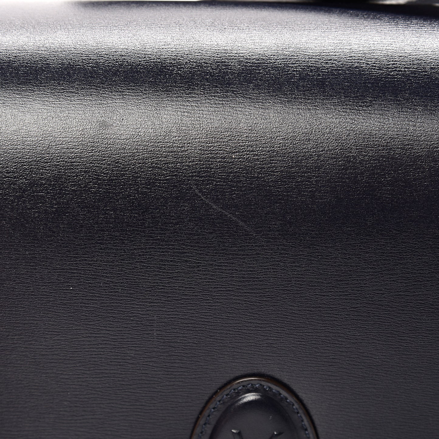 Calfskin Medium Le 61 Shoulder Bag Navy