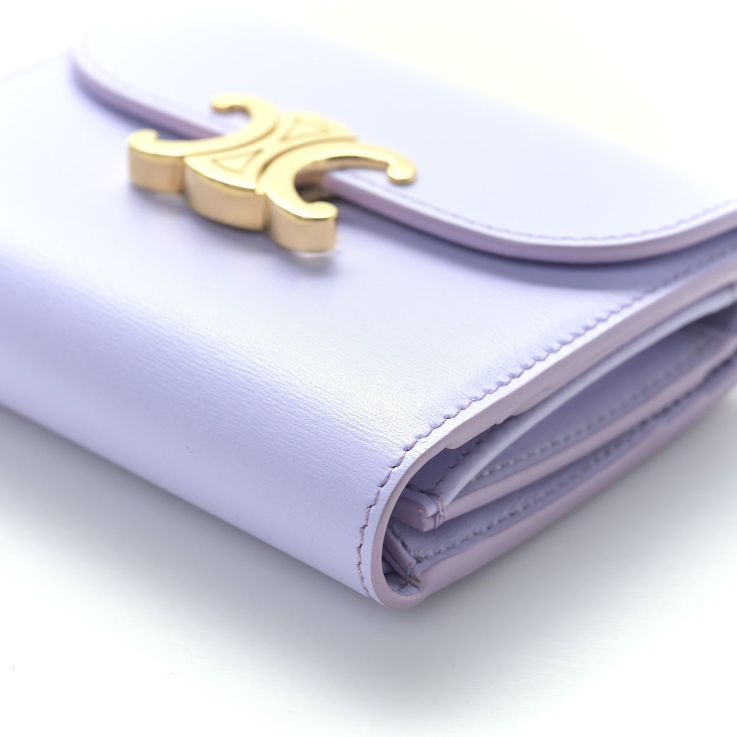 Shiny Smooth Lambskin Small Triomphe Wallet Light Lilac