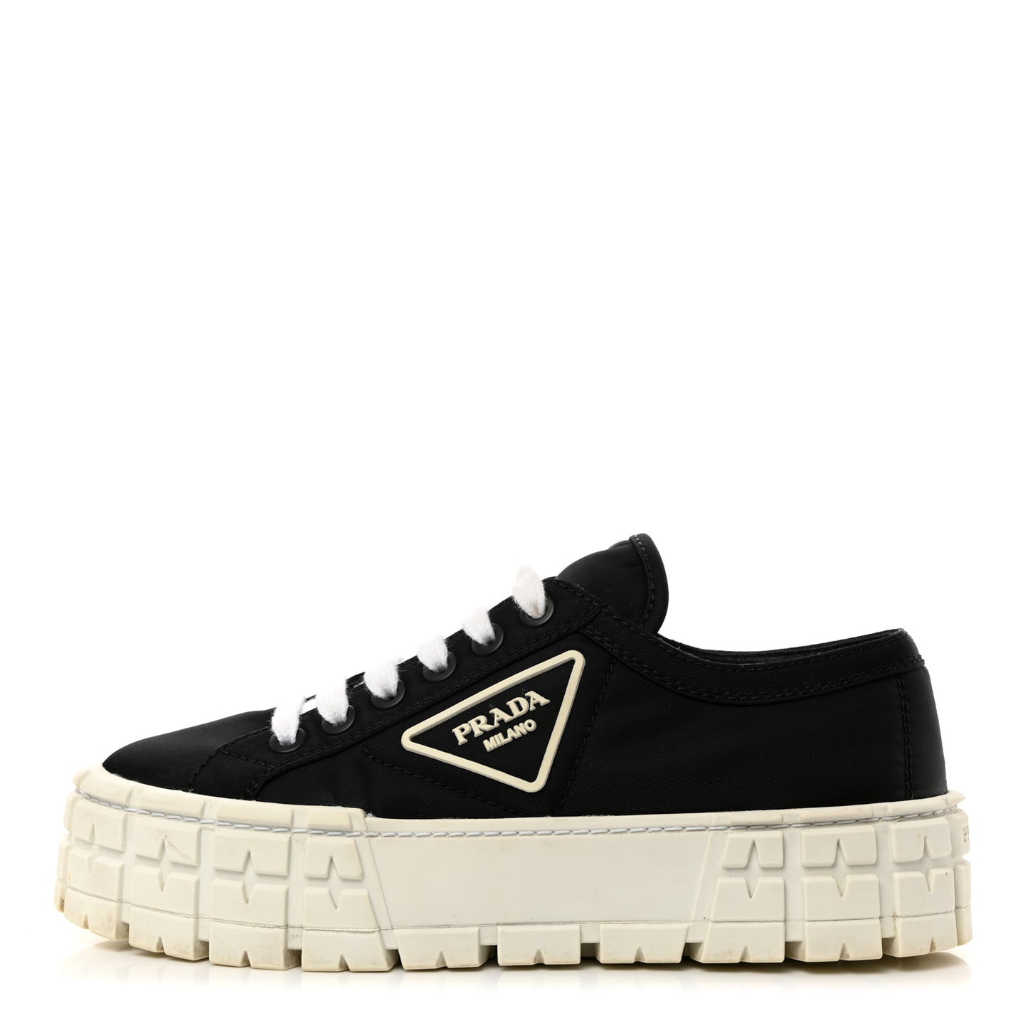 Re-Nylon Gabardine Triangle Logo Double Wheel 50mm Sneakers 39 Black