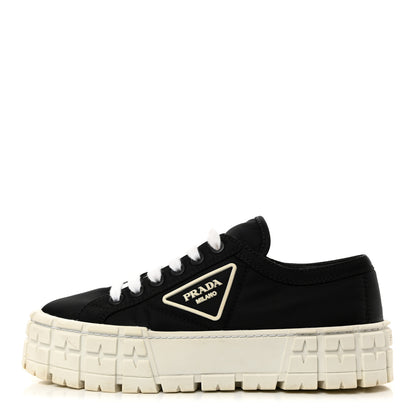 Prada Re-Nylon Gabardine Triangle Logo Double Wheel 50mm Sneakers 39 Black 1 of 9