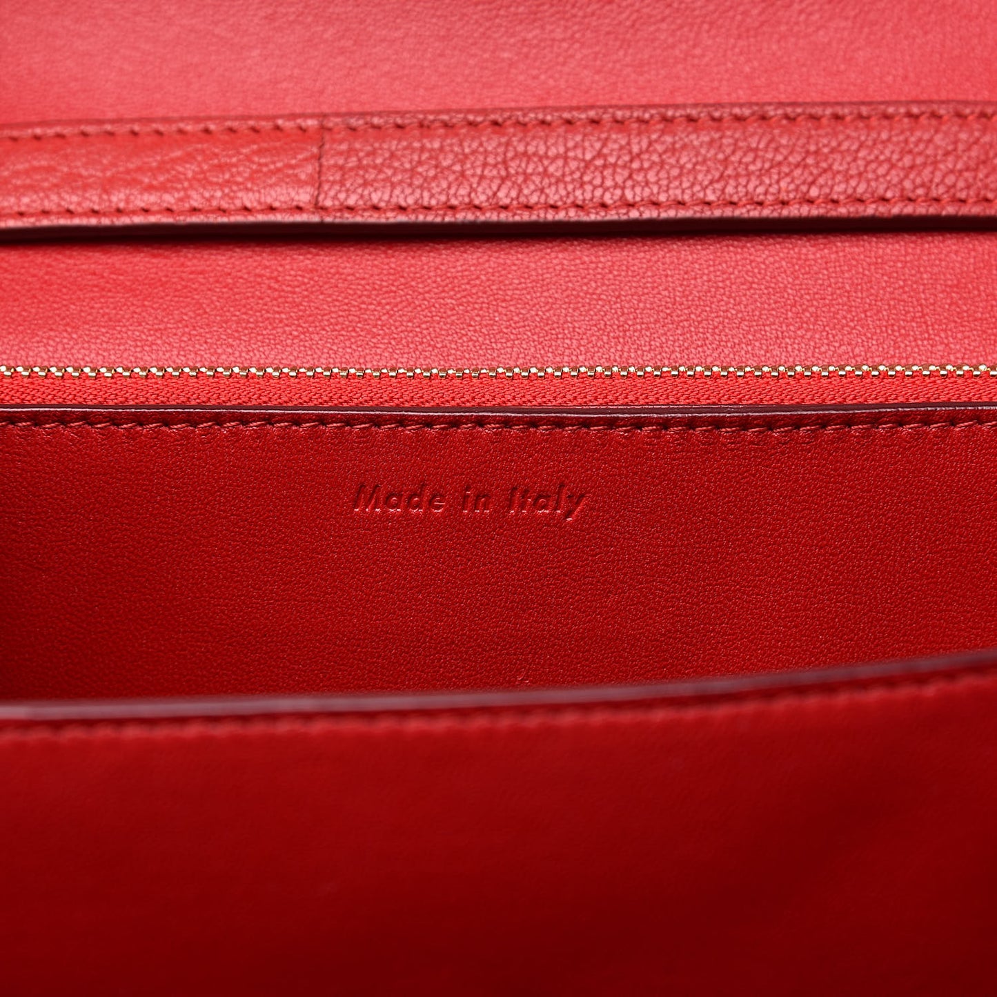 Goatskin Medium Classic Box Flap Bag Carmin