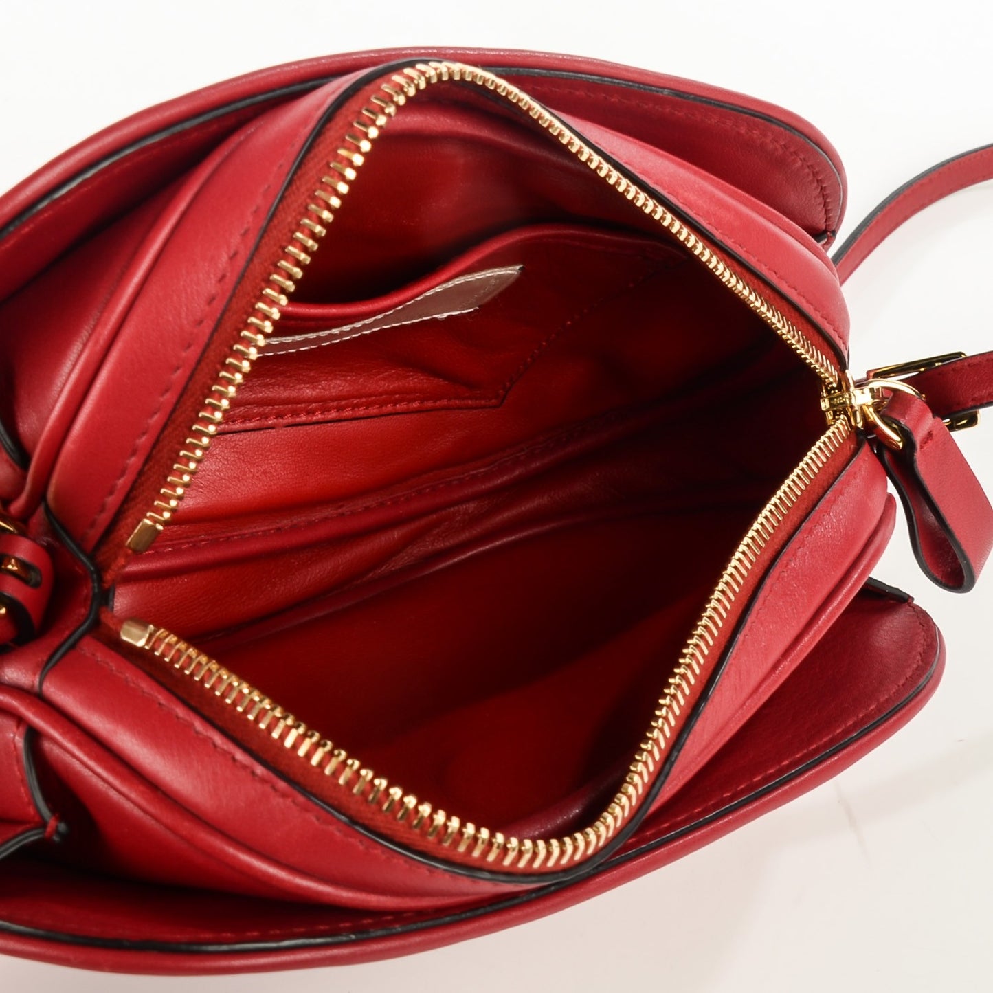 Vitello Small Logo Go Crossbody Bag Red