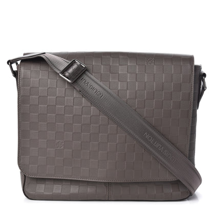 Louis Vuitton Damier Infini District MM Granit 1 of 9