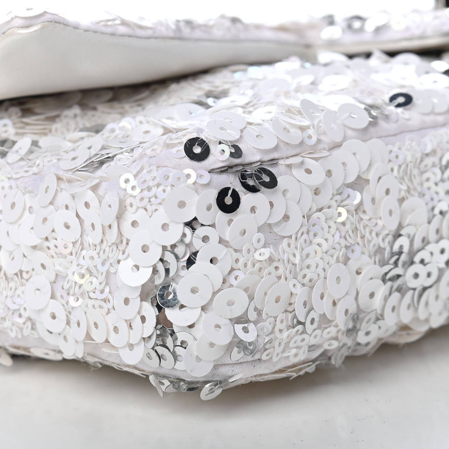 Sequin East West Flap Dark White