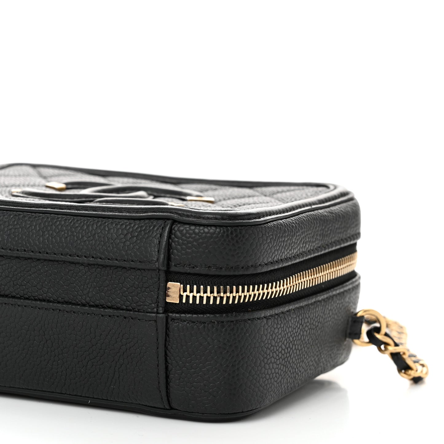 Caviar Quilted Small CC Filigree Vanity Case Black