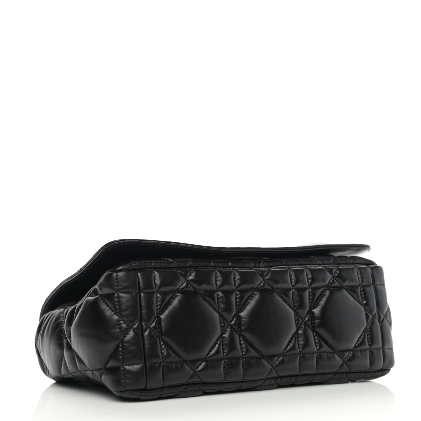 Calfskin Macrocannage Medium Caro Bag Black