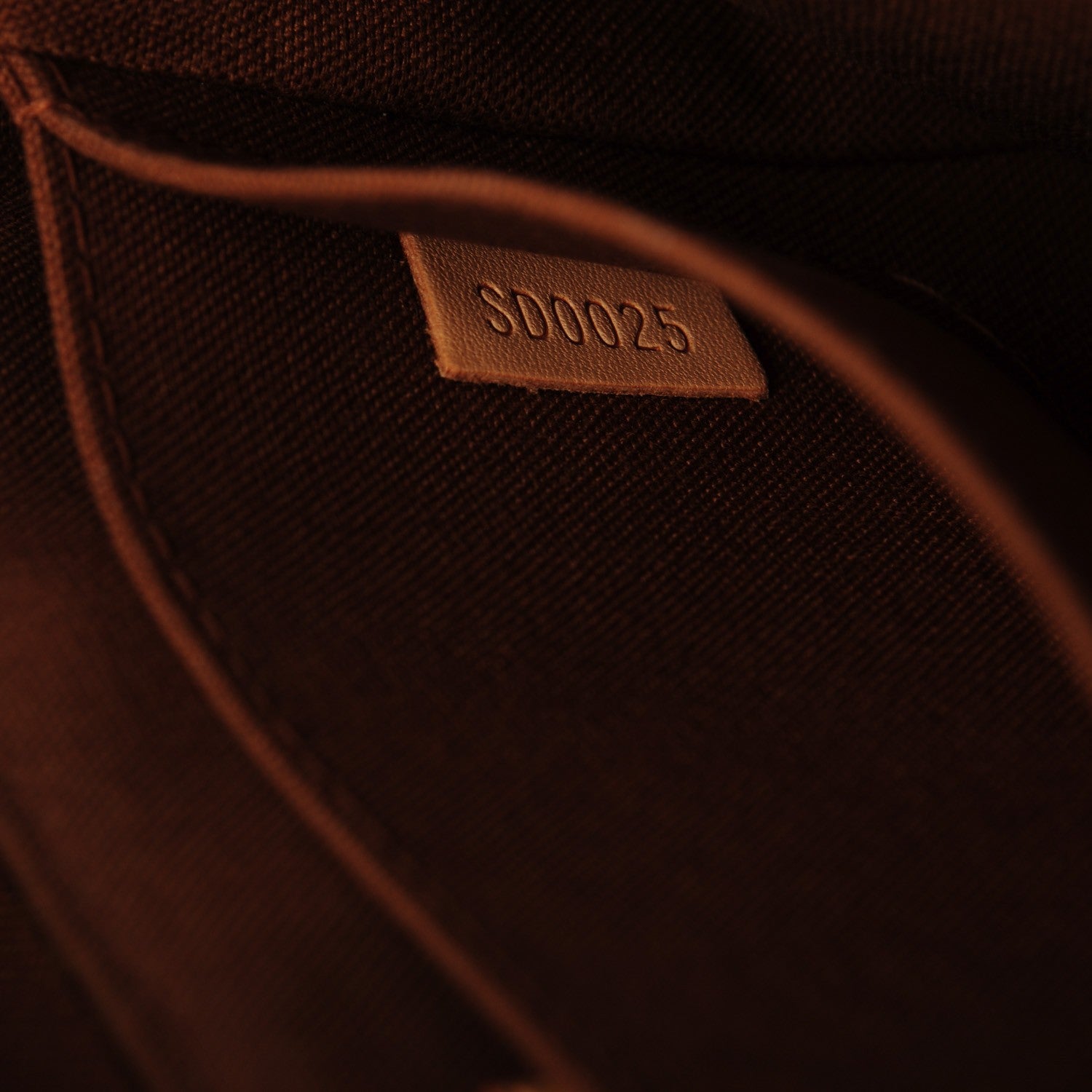 Louis Vuitton Monogram Pochette Marelle MM 7 of 7