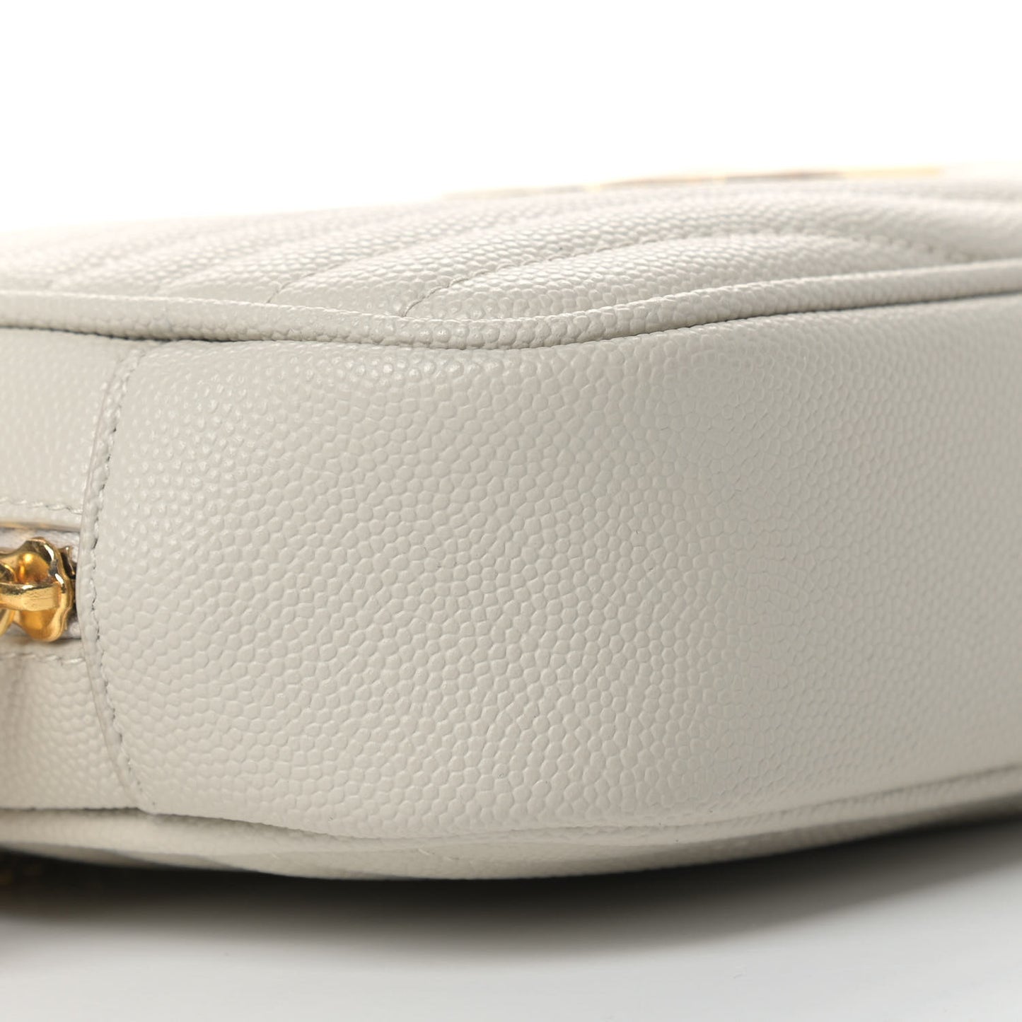 Grain De Poudre Matelasse Monogram Mini Lou Camera Bag Crema Soft