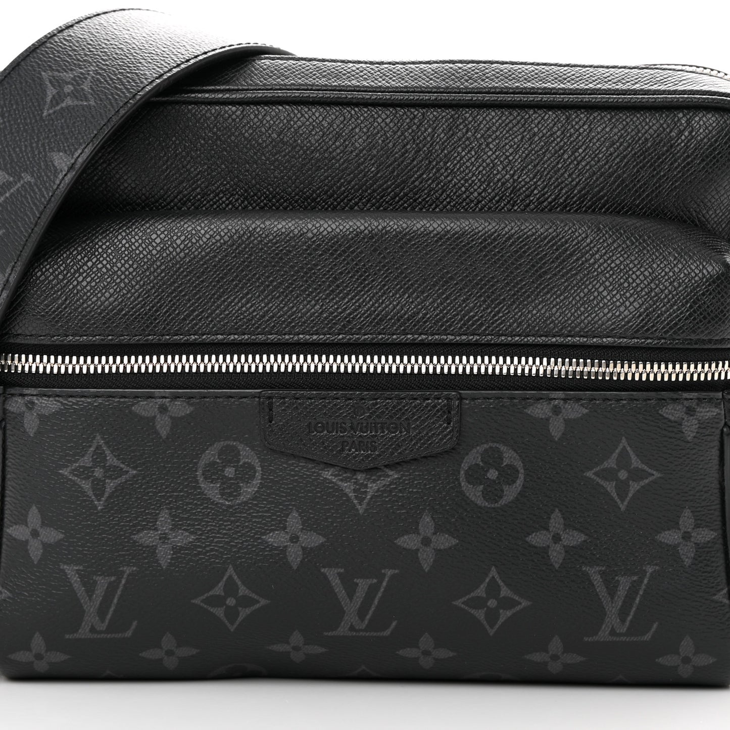 Taiga Monogram Eclipse Outdoor Messenger Black