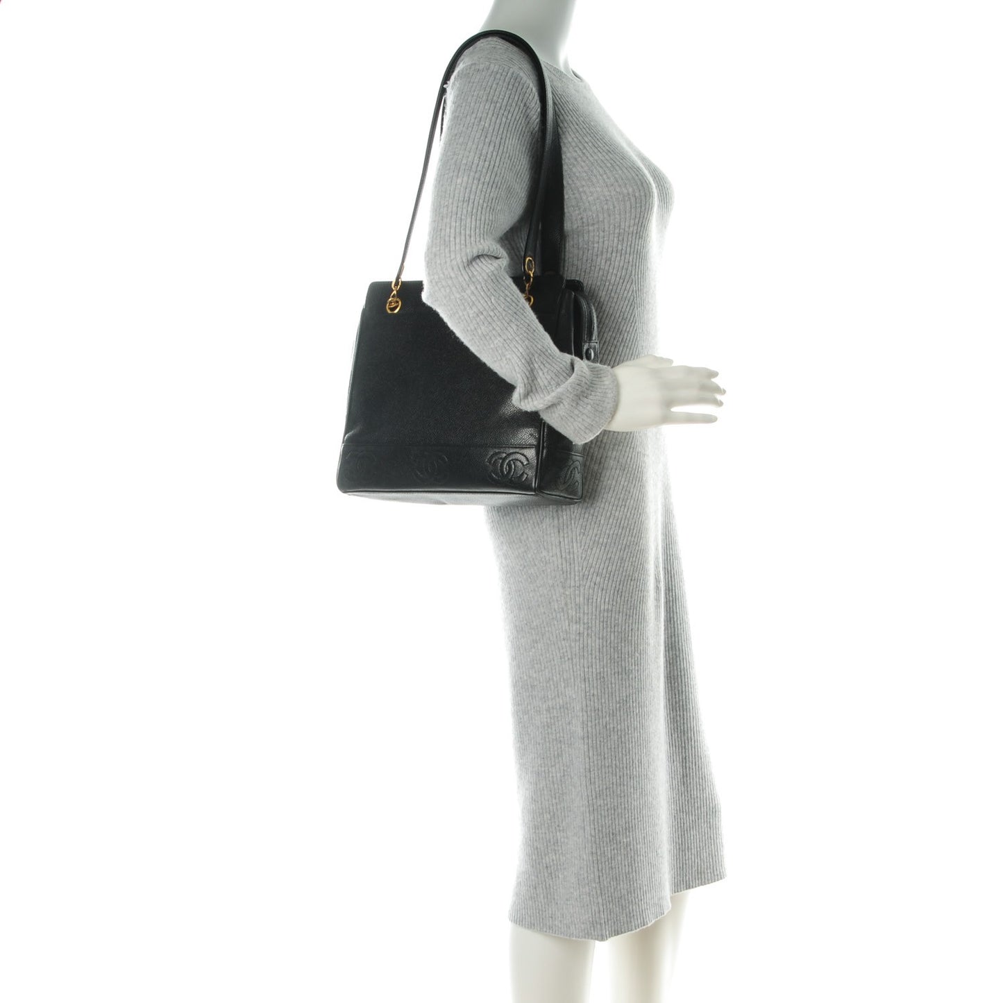 Caviar Shoulder Bag Black