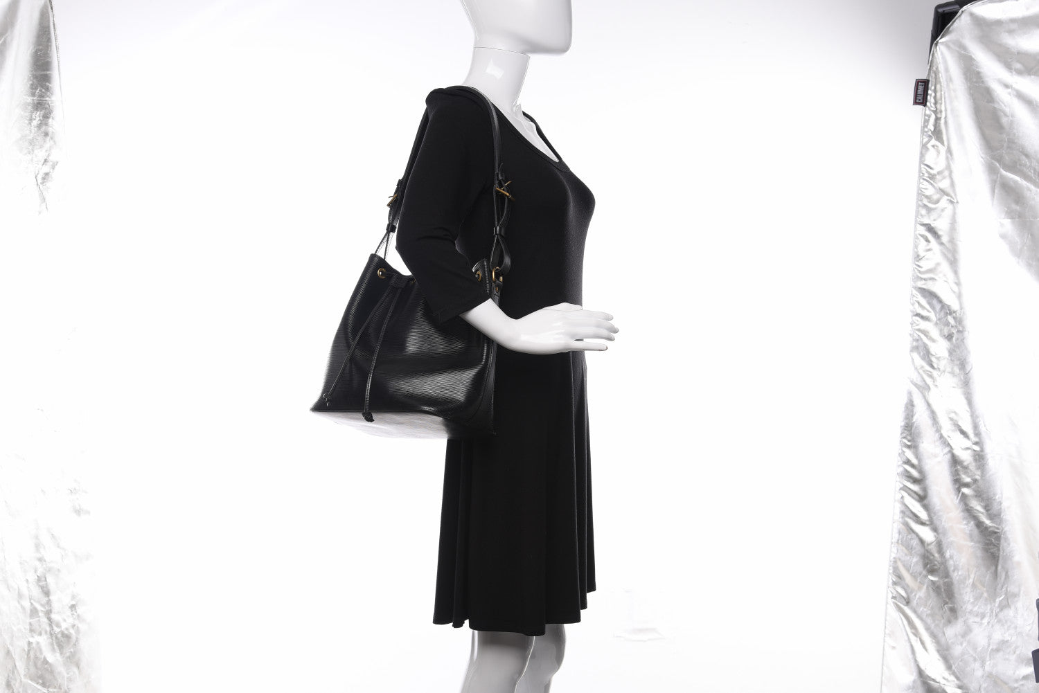 Louis Vuitton Epi Petit Noe Black 2 of 10
