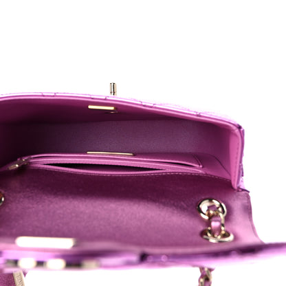 Chanel Mirror Calfskin Metallic Calfskin Quilted Hollywood Boulevard Flap With Coin Purse Light Purple 6 of 11