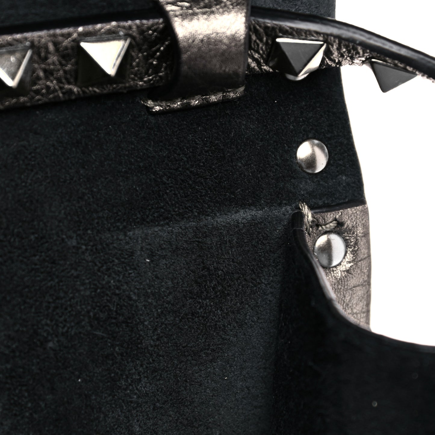Metallic Pebbled Calfskin Medium Rockstud Flip Lock Crossbody Bag Sasso