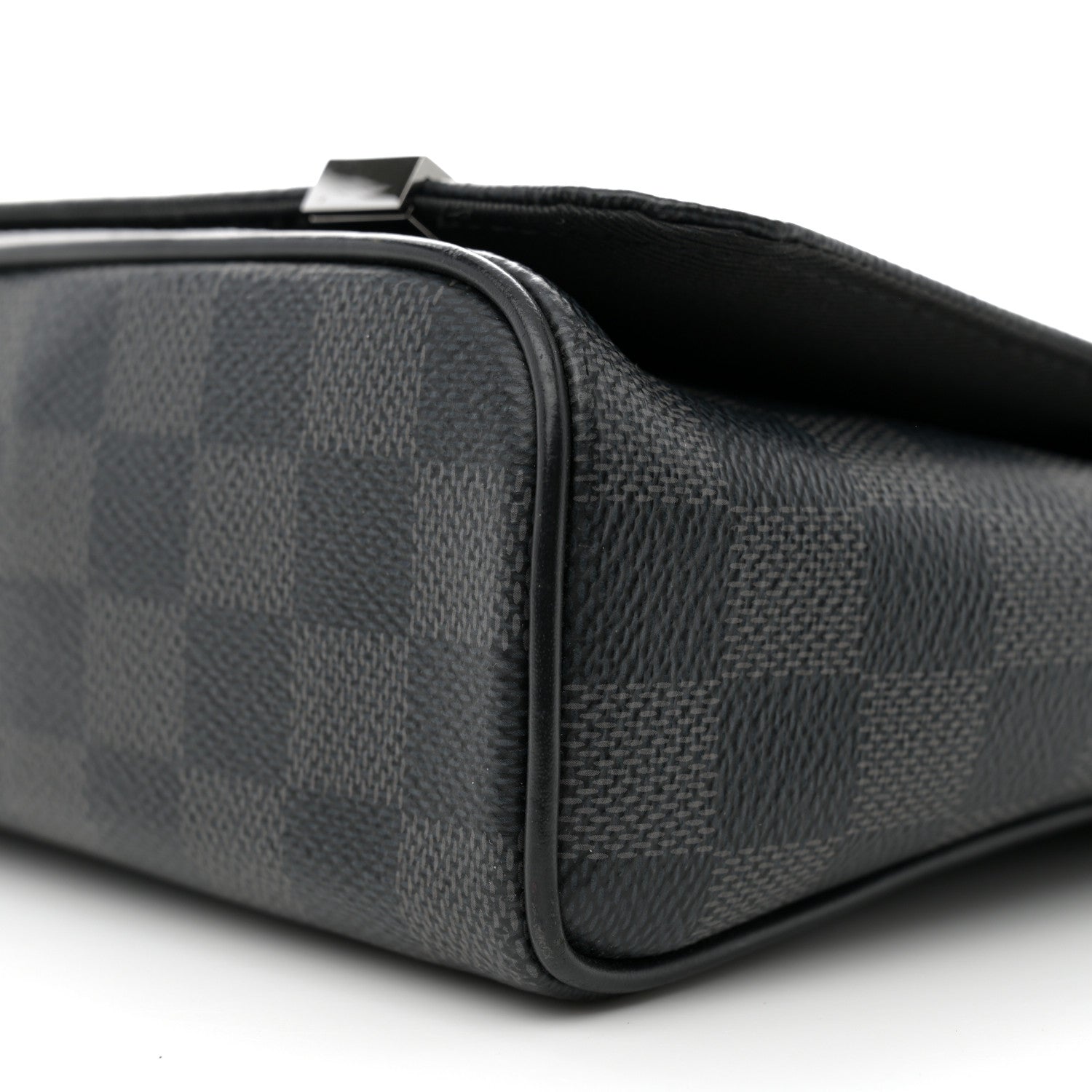 Louis Vuitton Damier Graphite District PM 10 of 10