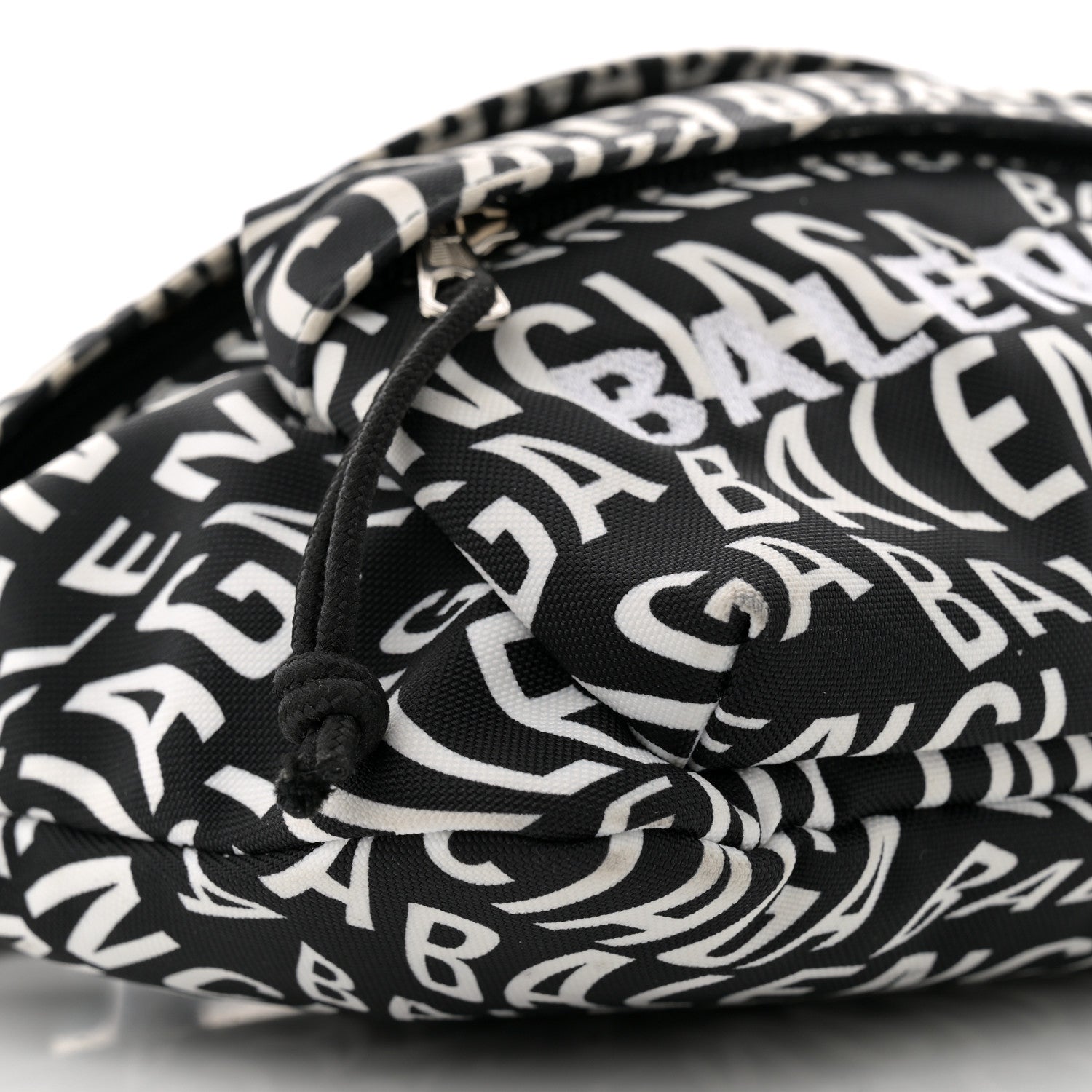Balenciaga Nylon Wave Logo Print Wheel Beltpack Black White 9 of 12