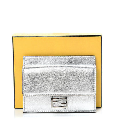 Fendi Vitello Catalan Mirror FF 1974 Embossed Fold Over Card Holder Wallet Argento 7 of 7