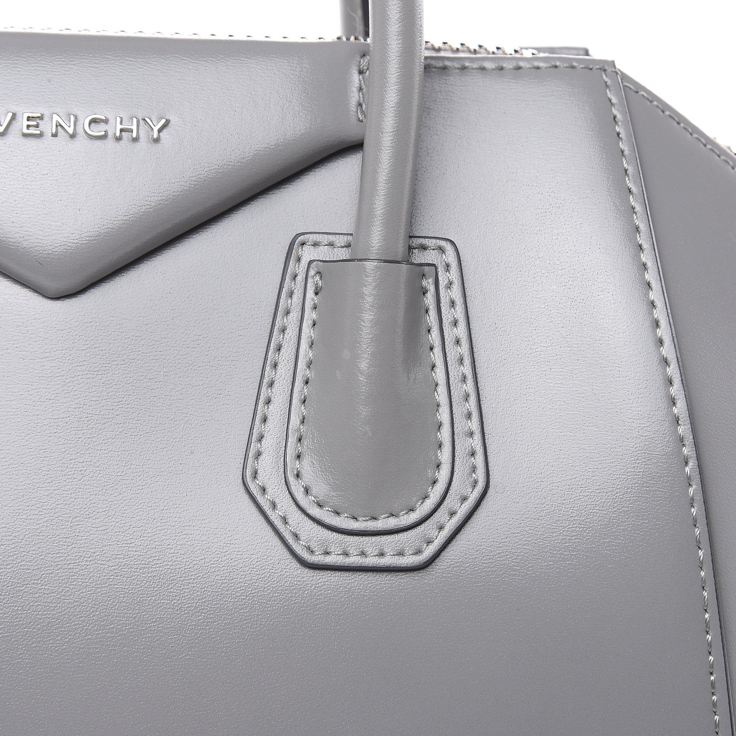 Givenchy Shiny Lord Calfskin Small Antigona Pearl Grey 4 of 17