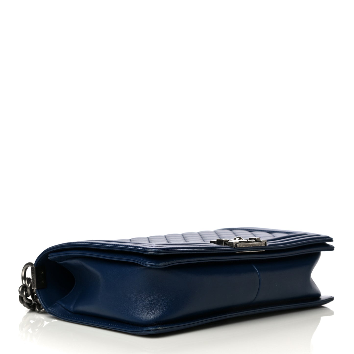 Lambskin Quilted New Medium Boy Flap Navy