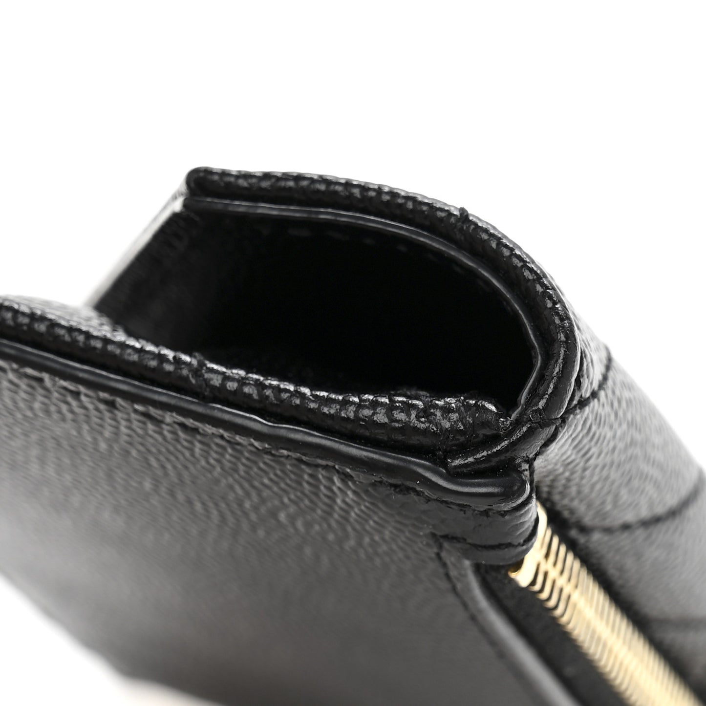 Grain De Poudre Matelasse Chevron Monogram Compact Wallet Black