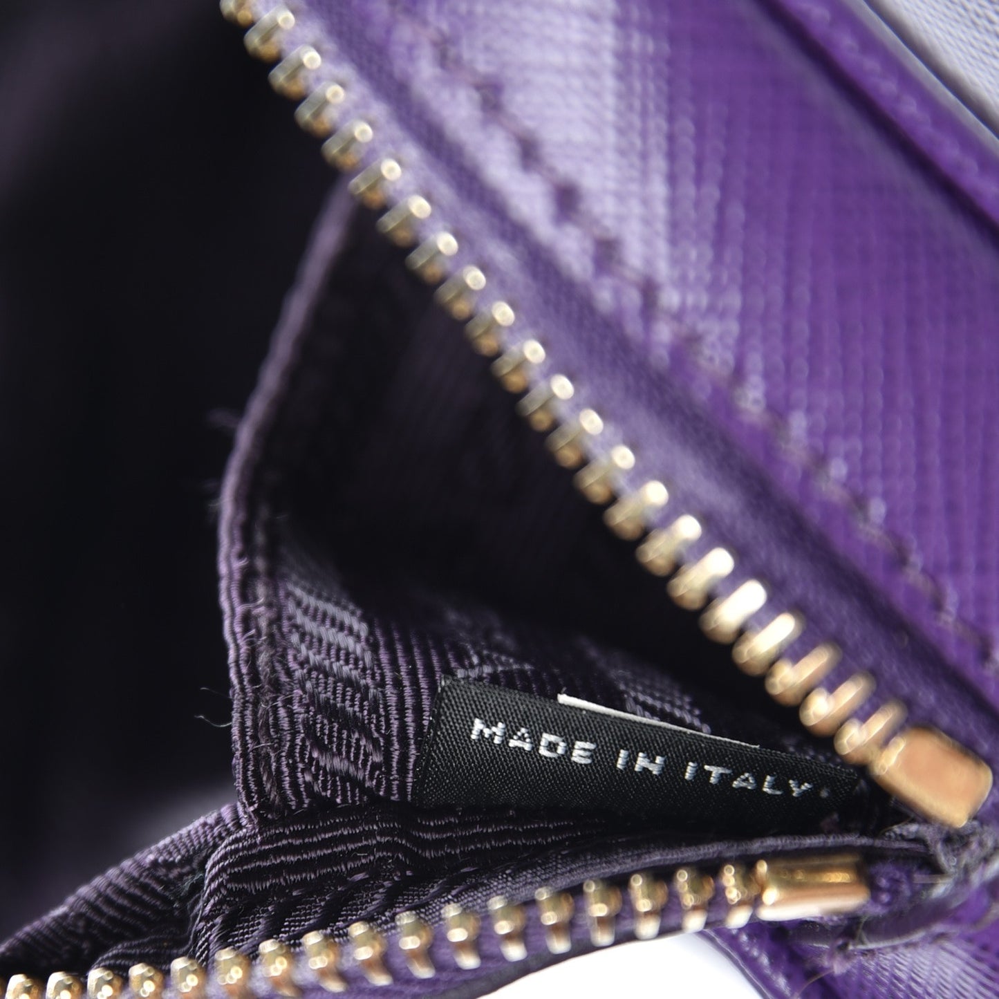 Saffiano Mini Camera Crossbody Viola