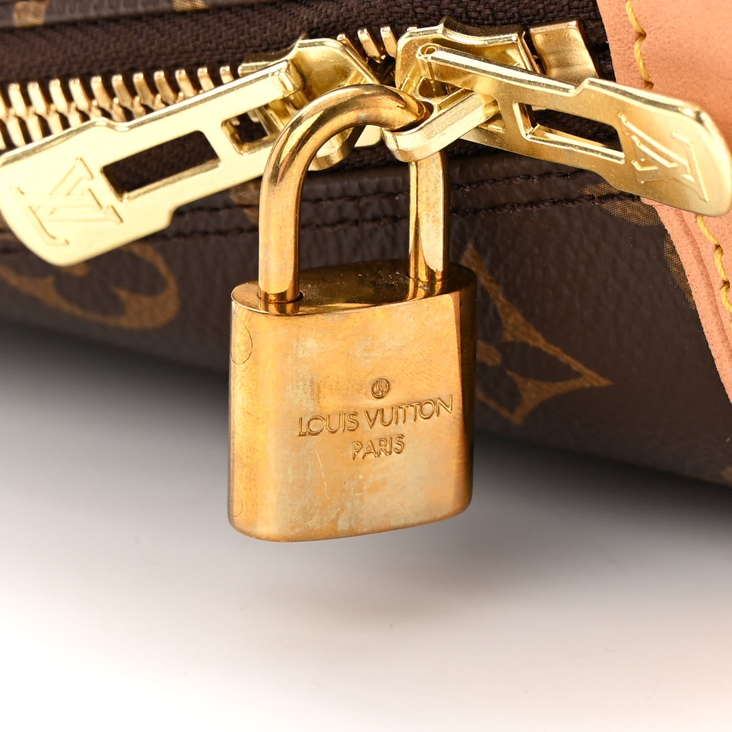 Louis Vuitton Monogram Alma BB 11 of 12