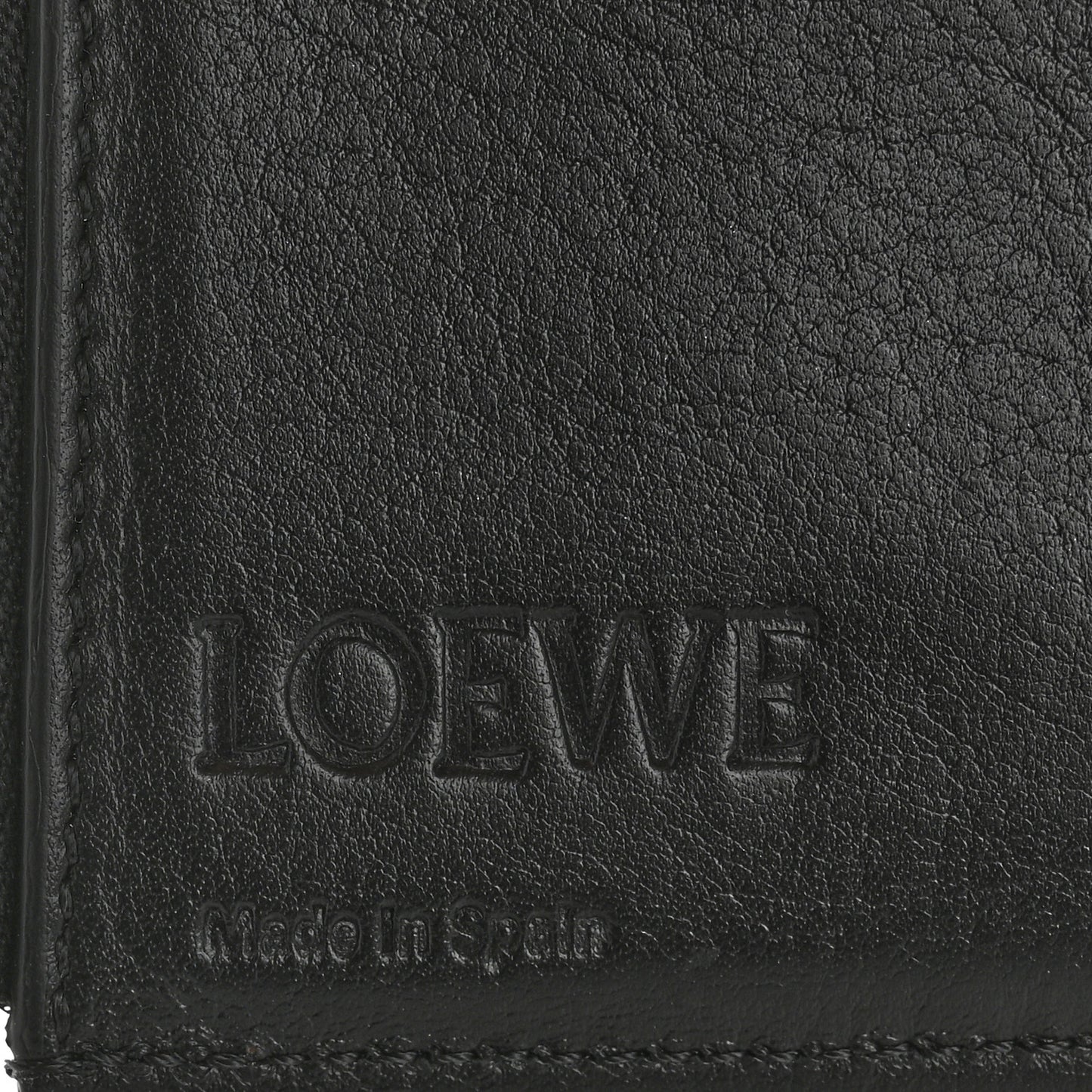 Grained Calfskin Small Vertical Wallet Black