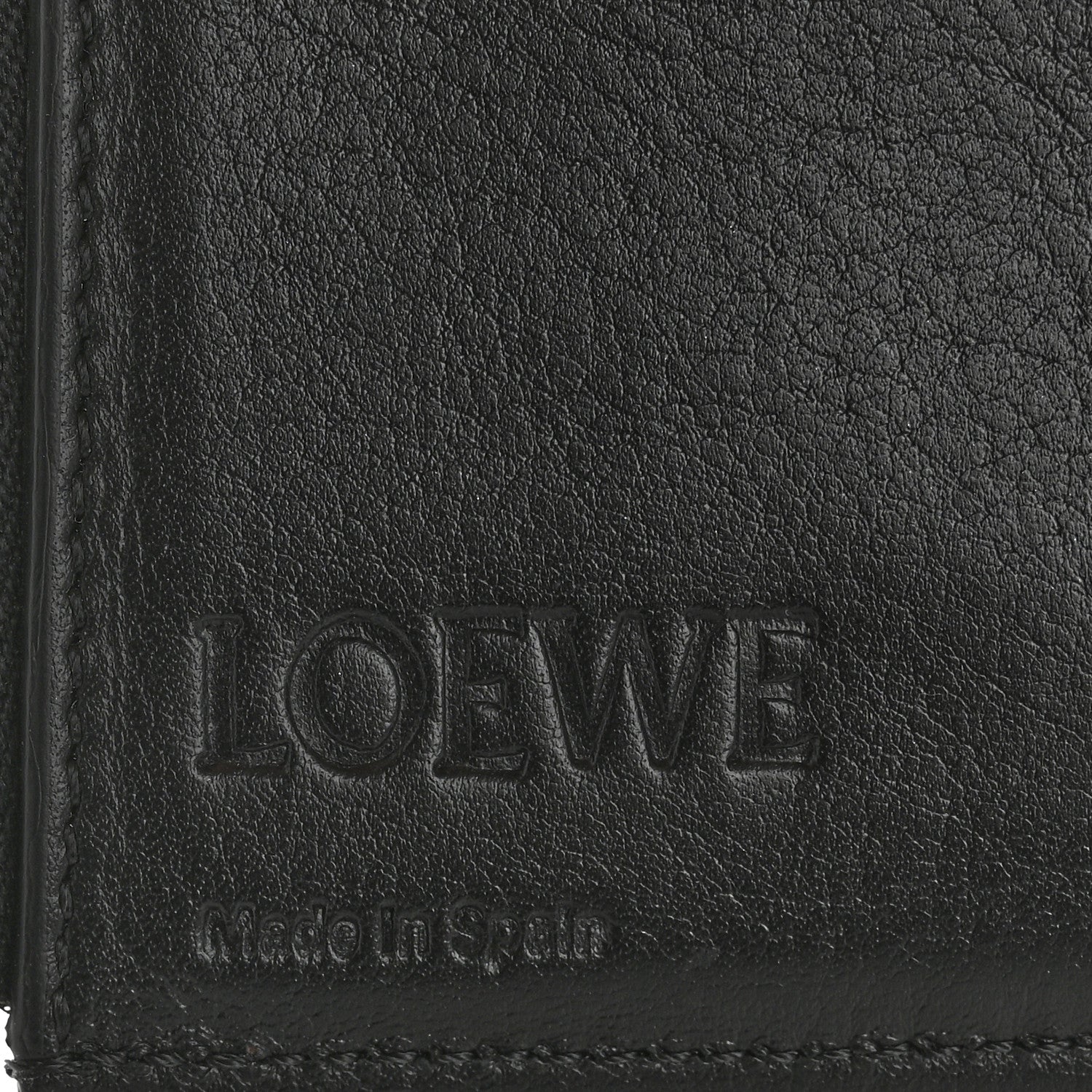 Loewe Grained Calfskin Small Vertical Wallet Black 6 of 10