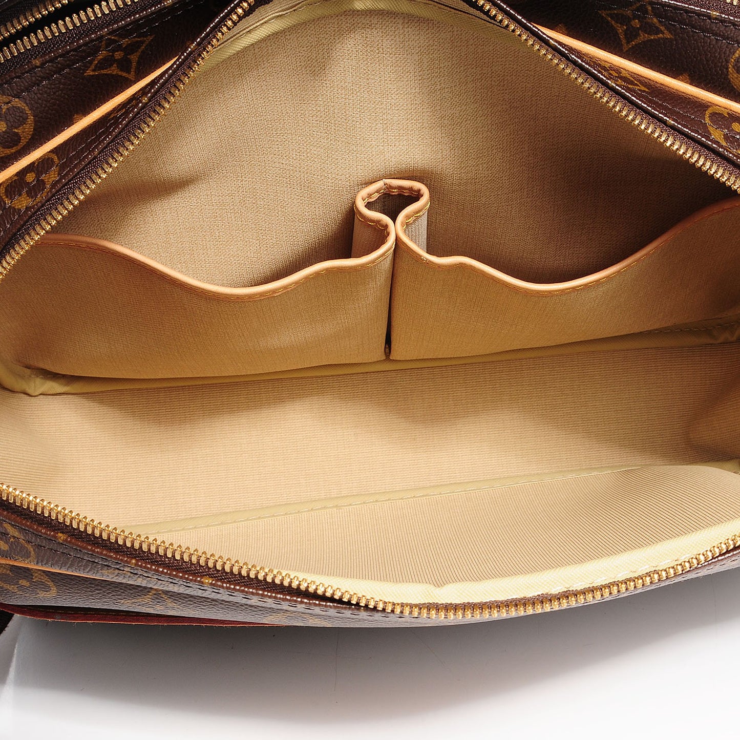 Monogram Reporter GM