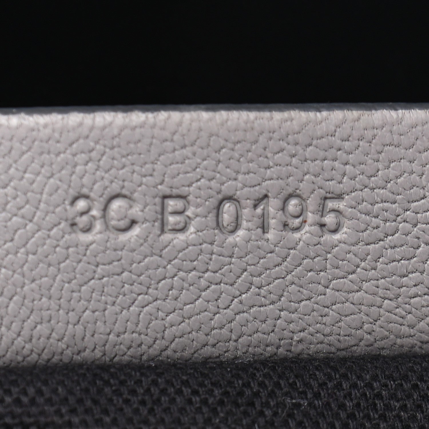 Givenchy Sugar Goatskin Small Antigona Pearl Grey 7 of 9