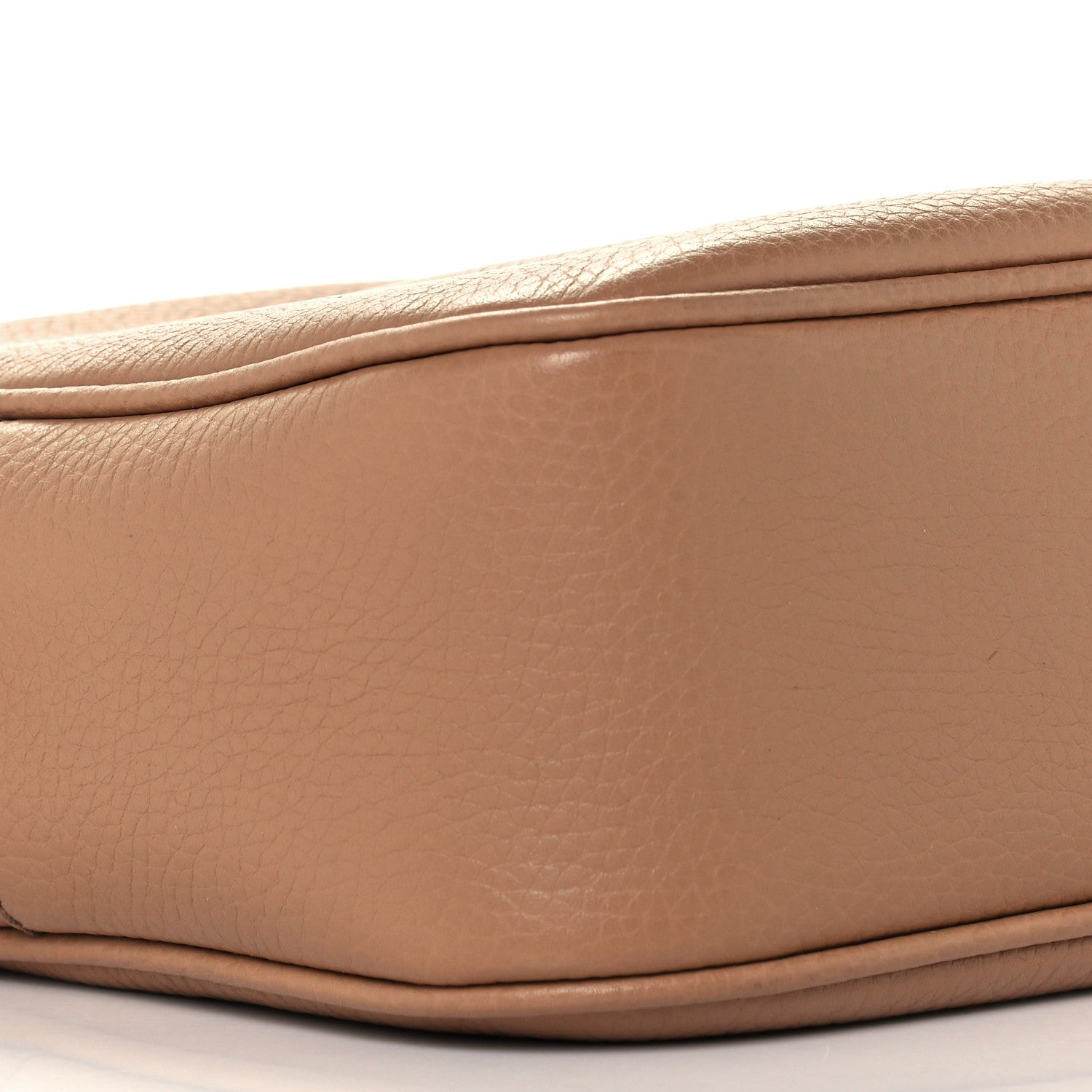Gucci Pebbled Calfskin Small Soho Disco Bag Camelia 9 of 11