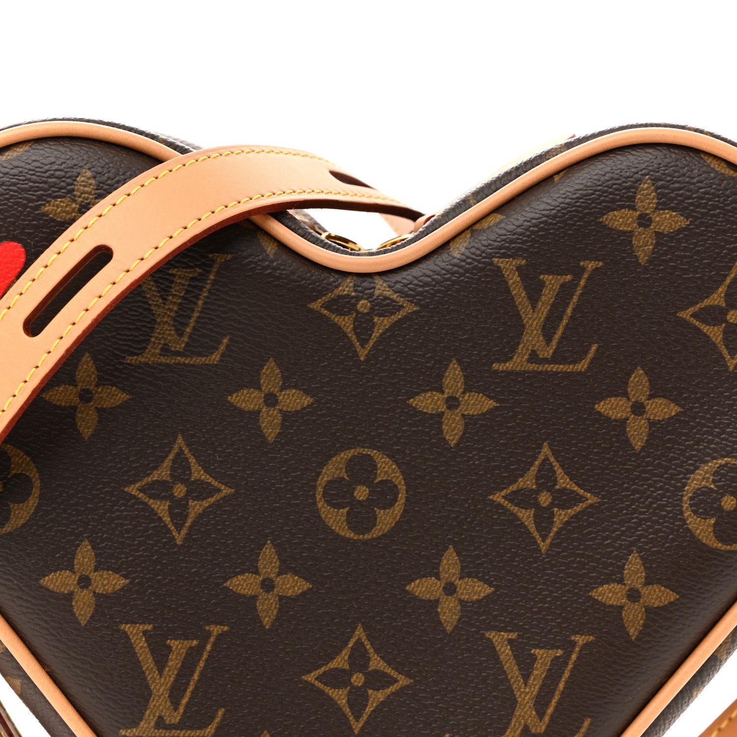 Louis Vuitton Monogram Game On Coeur 8 of 12