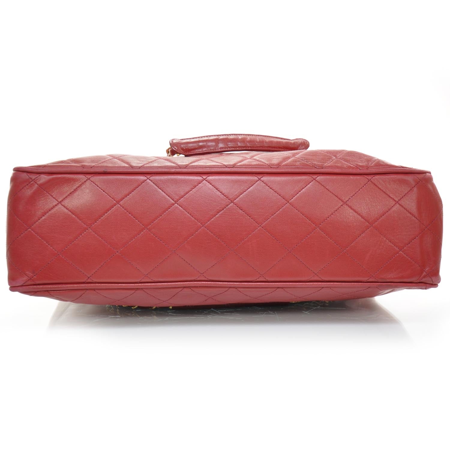 Chanel Lambskin Shoulder Bag Red 4 of 9