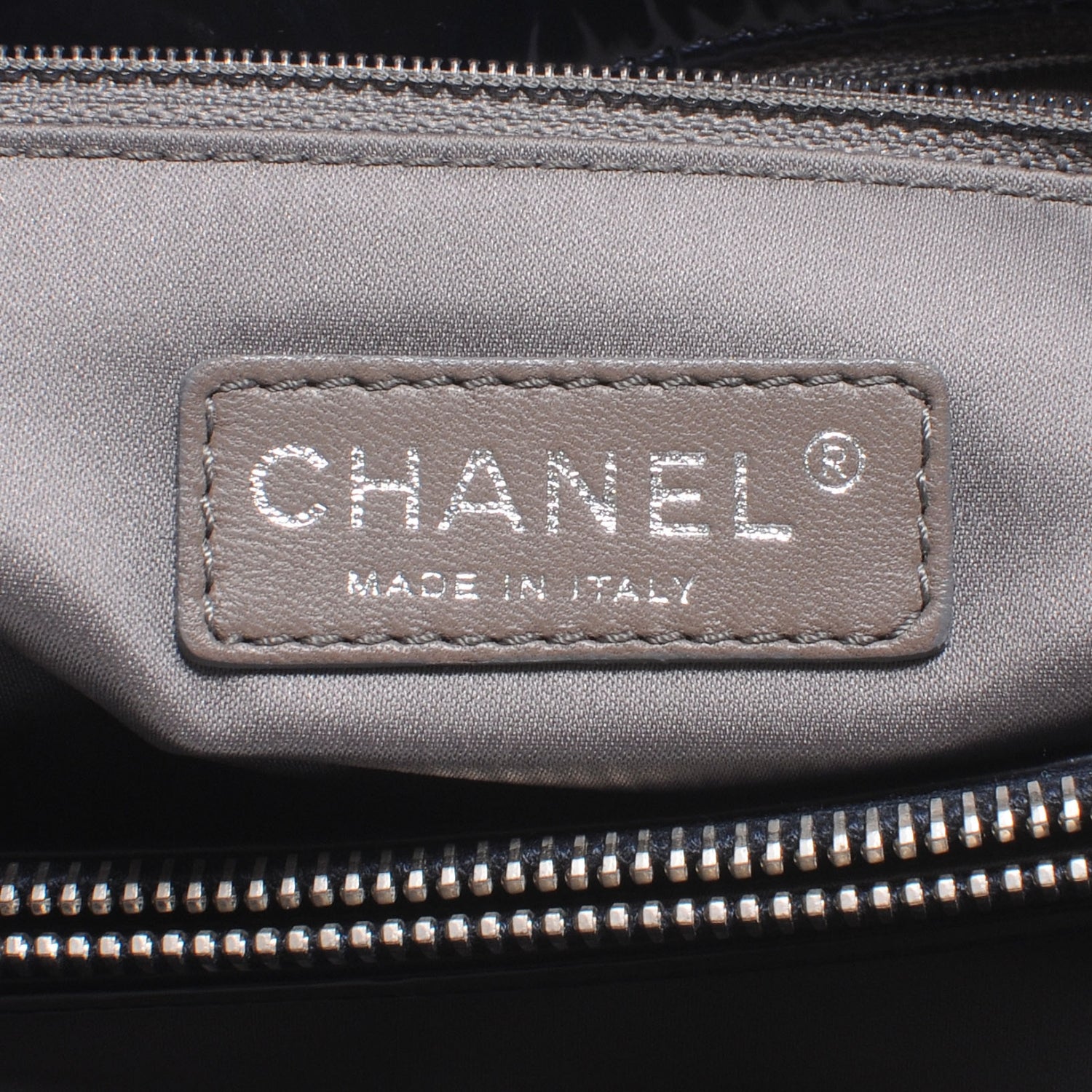 Chanel Patent Quilted XL Flap Navy Blue 7 of 8