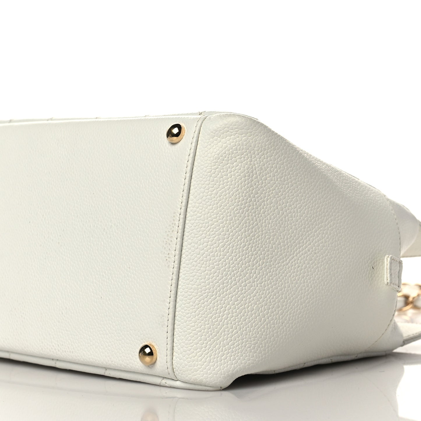Caviar Quilted Petit Timeless Tote PTT White