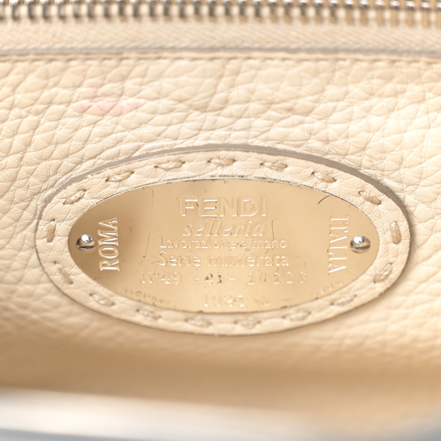 Fendi Cuoio Romano Selleria Bi-Color Medium Peekaboo Iconic Satchel Asfalto Latte 7 of 24