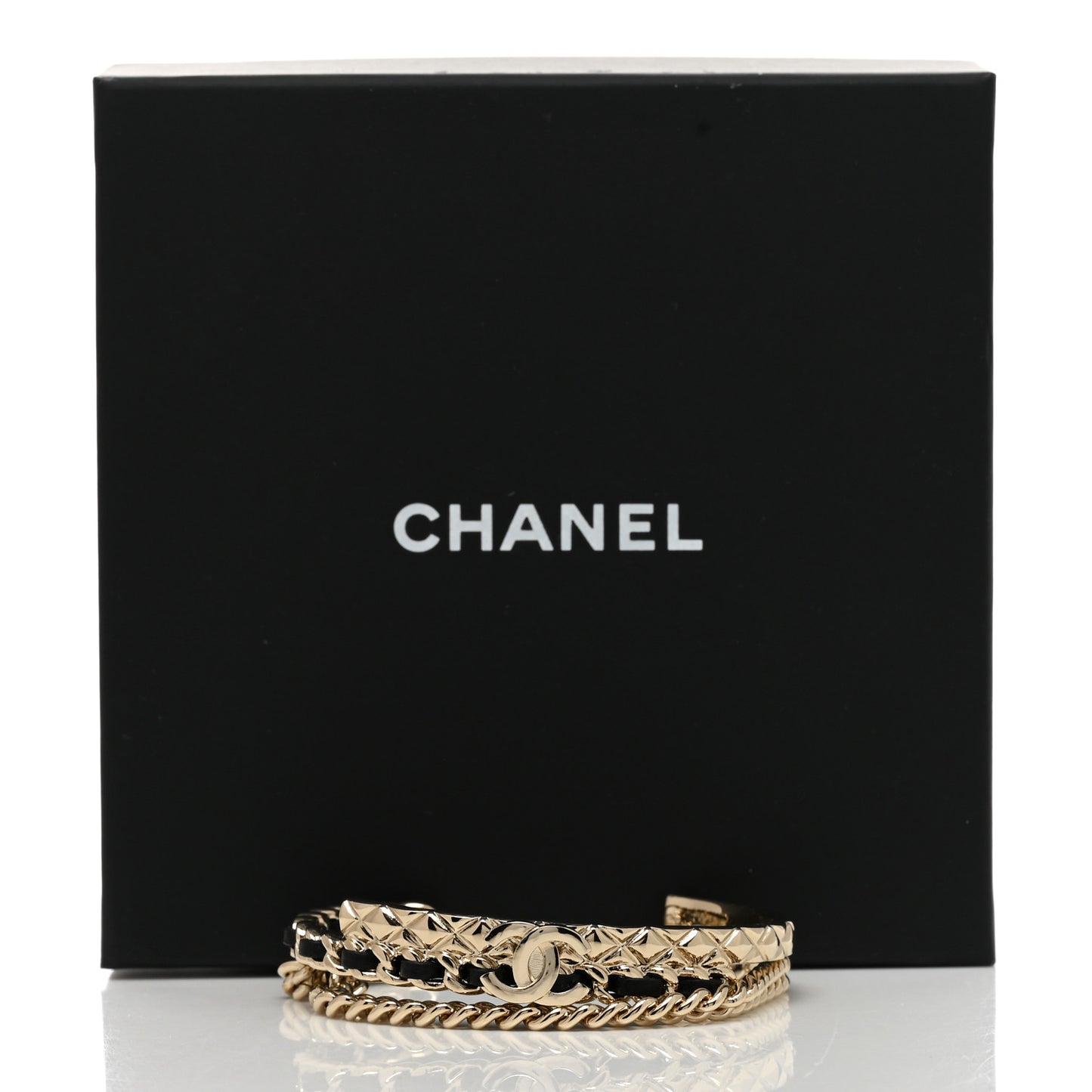 Metal Lambskin CC Turnlock Chain Bracelet