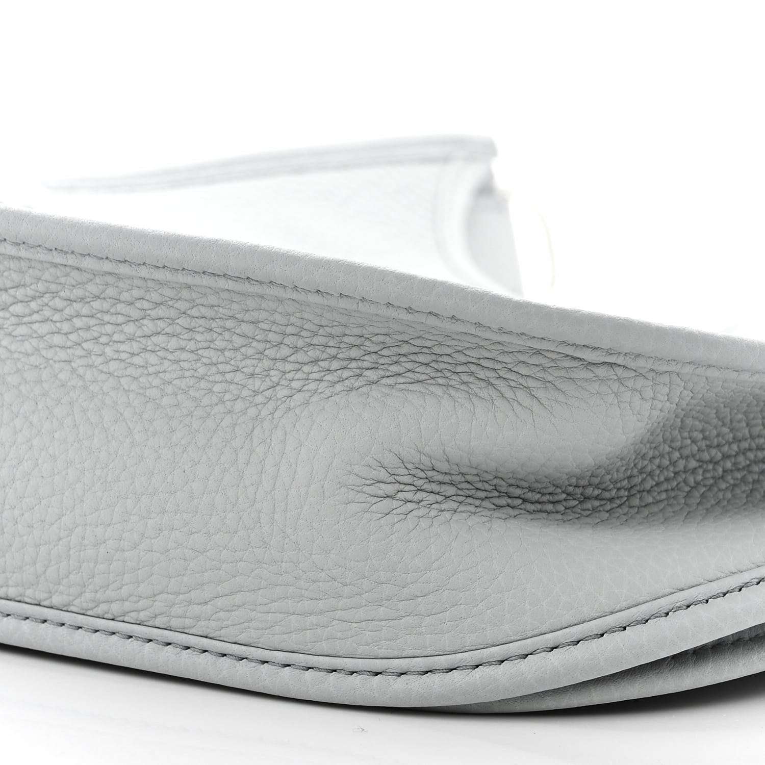 Hermes Taurillon Clemence Evelyne III PM Bleu Pale 10 of 11