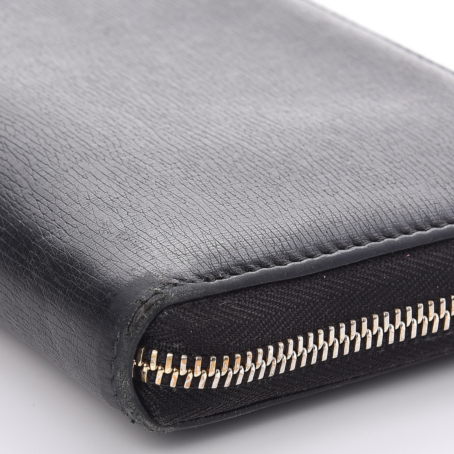 Gucci Calfskin GG Zip Around Wallet Black 6 of 9