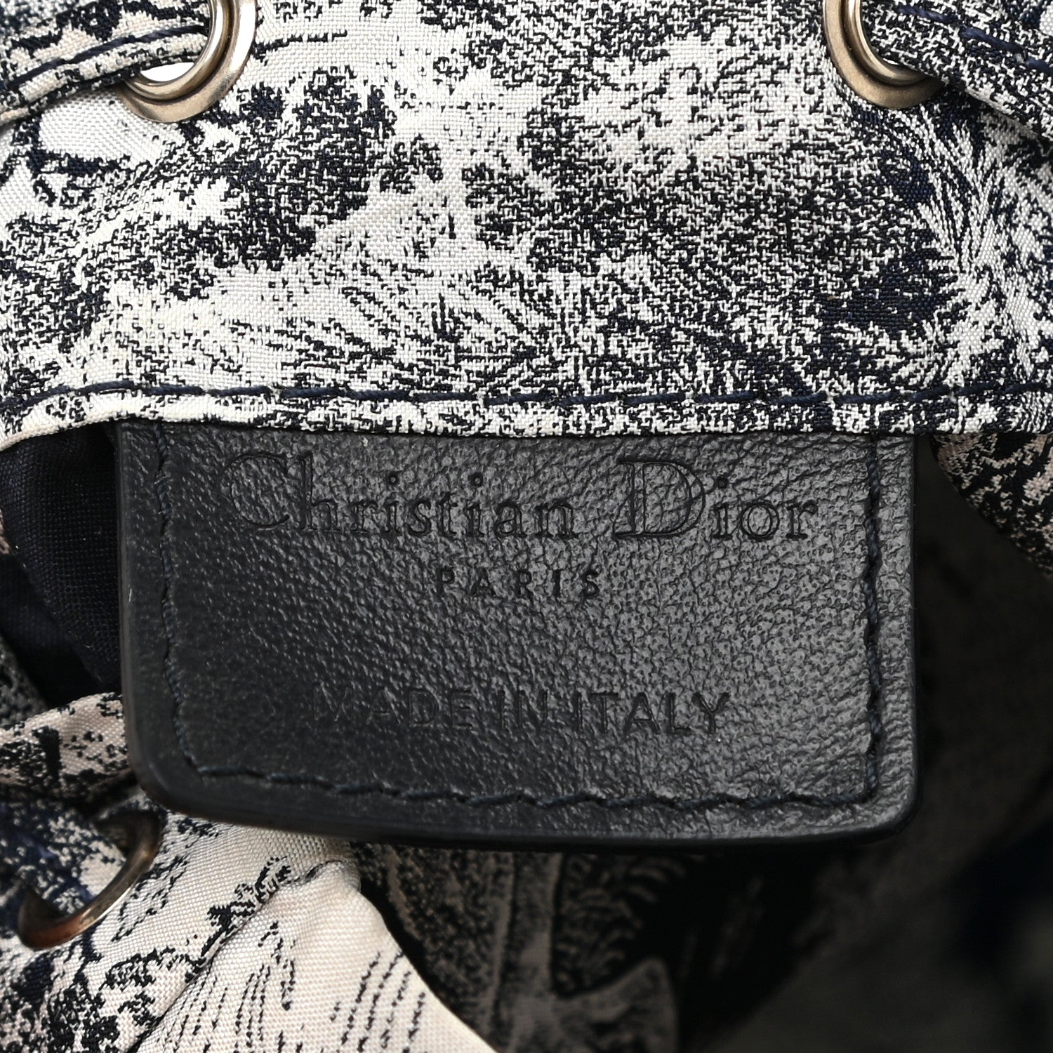 Christian Dior Technical Fabric Embroidered Toile De Jouy Sauvage DiorTravel Pouch Blue 6 of 11