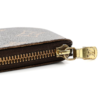 Louis Vuitton Monogram Key Pouch 8 of 8