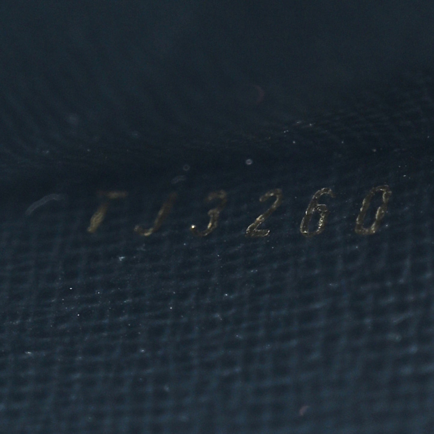 Monogram Giant Crafty Round Coin Purse Creme Rouge