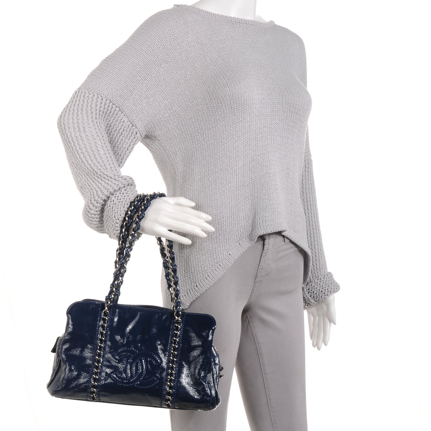 Patent Luxe Ligne Medium Tote Navy