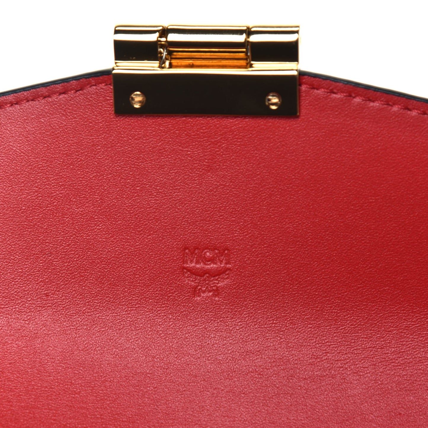 Visetos Patricia Wallet On Chain Ruby Red