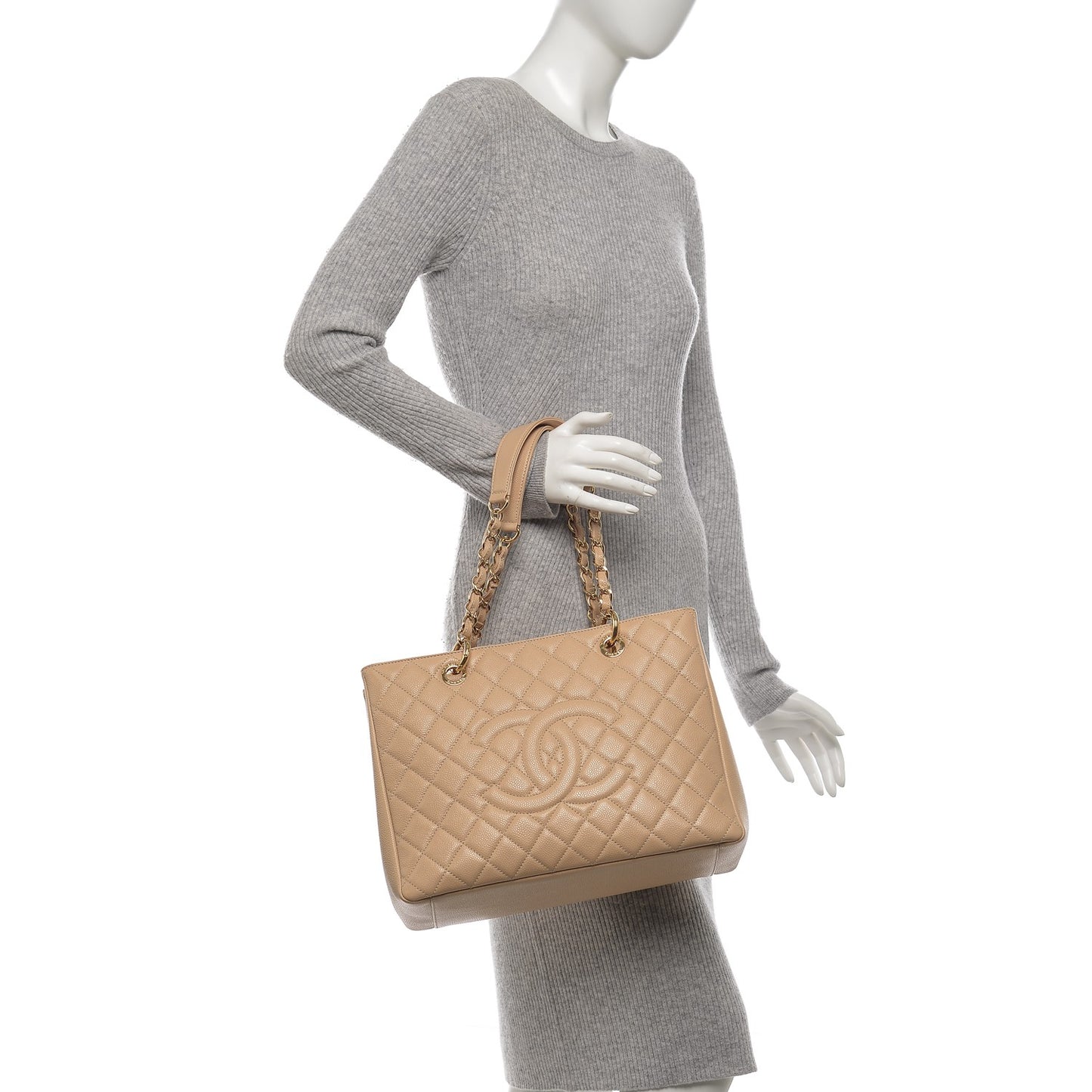 Caviar Quilted Grand Shopping Tote GST Beige Clair